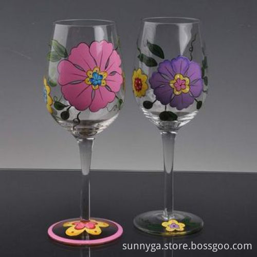 Painting Wine Glasses with Bright Flower, 420mL Capacity and 78mm Bottom Diameter